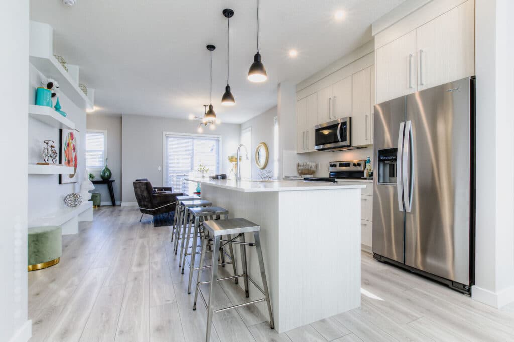 Stunning 4-Bedroom Townhome with Heated Double Garage in Cornerstone